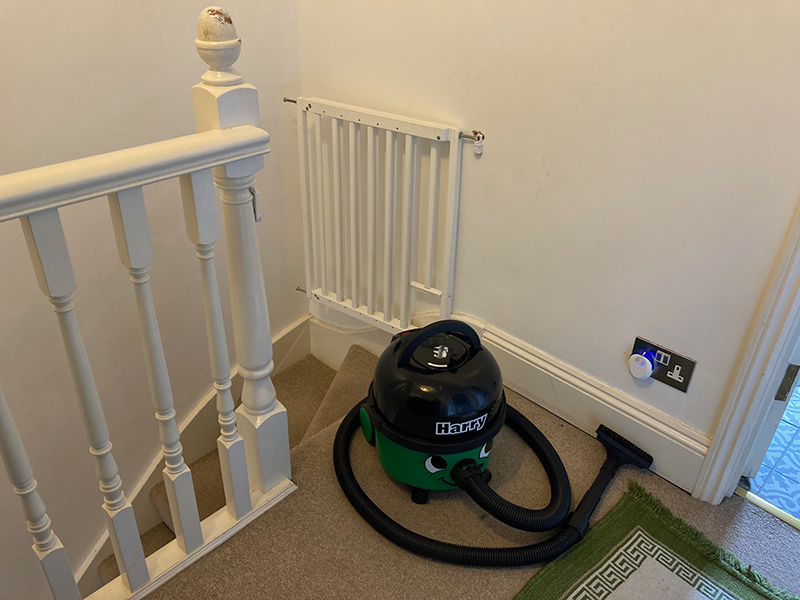 Stair cleaning with Harry vacuum cleaner